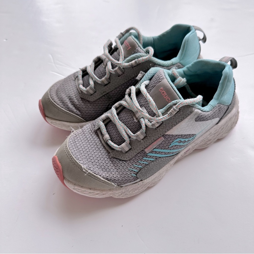 Saucony Sneakers